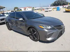 4T1B11HK8JU094992 2018 TOYOTA CAMRY