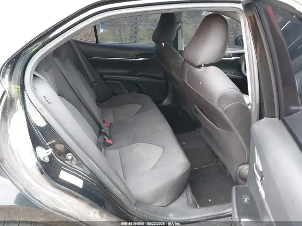 4T1B11HK8JU095351 2018 TOYOTA CAMRY - Image 8