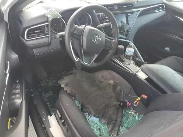 4T1B11HK8JU105246 2018 TOYOTA CAMRY - Image 8