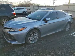 4T1B11HK8JU110303 2018 TOYOTA CAMRY