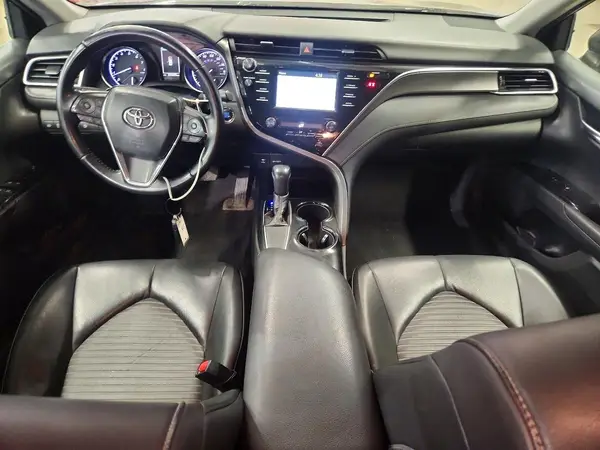 4T1B11HK8JU112049 2018 TOYOTA CAMRY - Image 8
