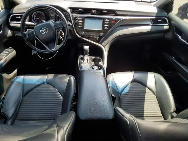 4T1B11HK8JU114612 2018 TOYOTA CAMRY - Image 8