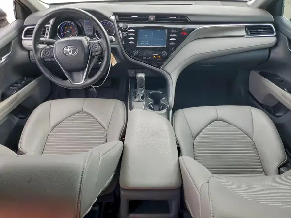 4T1B11HK8JU117140 2018 TOYOTA CAMRY - Image 8