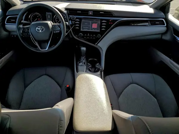 4T1B11HK8JU117347 2018 TOYOTA CAMRY - Image 8