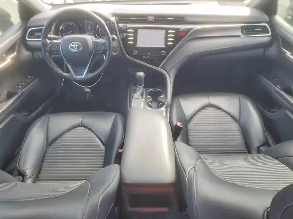 4T1B11HK8JU118336 2018 TOYOTA CAMRY - Image 8