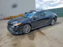 4T1B11HK8JU121009 2018 TOYOTA CAMRY
