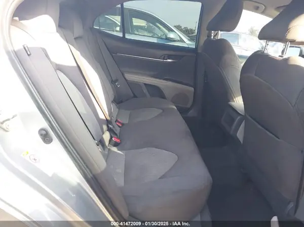 4T1B11HK8JU121849 2018 TOYOTA CAMRY - Image 8