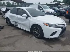 4T1B11HK8JU128302 2018 TOYOTA CAMRY