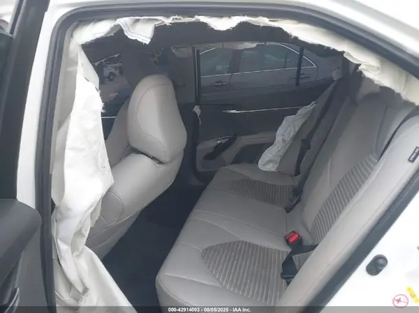 4T1B11HK8JU128302 2018 TOYOTA CAMRY - Image 8