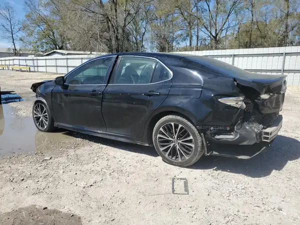4T1B11HK8JU131295 2018 TOYOTA CAMRY - Image 2