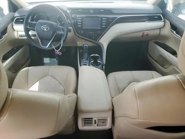 4T1B11HK8JU132348 2018 TOYOTA CAMRY - Image 8