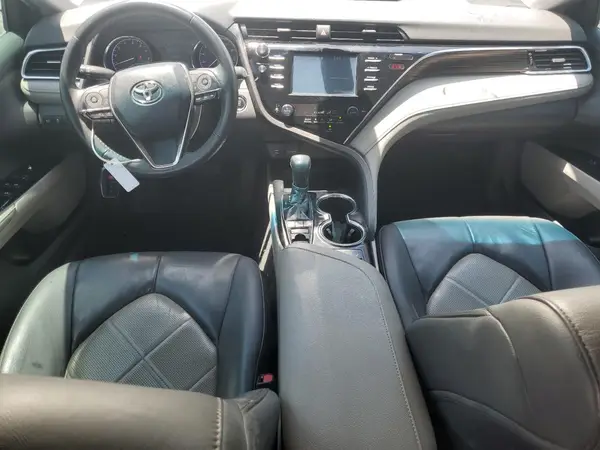4T1B11HK8JU133032 2018 TOYOTA CAMRY - Image 8