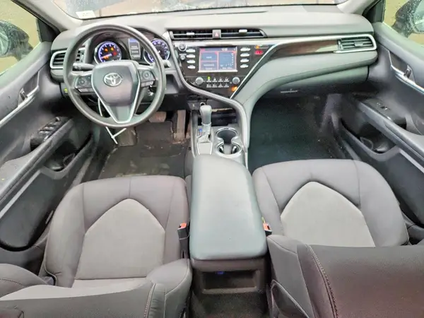 4T1B11HK8JU134343 2018 TOYOTA CAMRY - Image 8