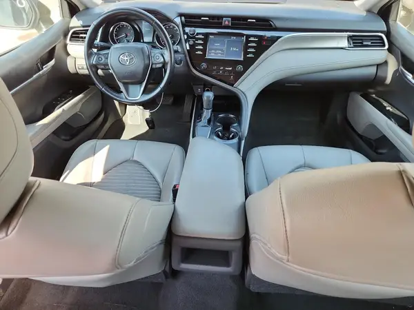 4T1B11HK8JU137887 2018 TOYOTA CAMRY - Image 8