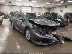 4T1B11HK8JU147352 2018 TOYOTA CAMRY