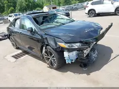 4T1B11HK8JU147870 2018 TOYOTA CAMRY
