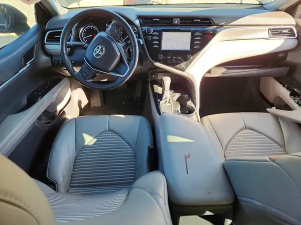 4T1B11HK8JU148064 2018 TOYOTA CAMRY - Image 8