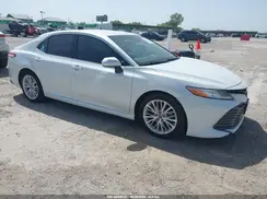 4T1B11HK8JU150543 2018 TOYOTA CAMRY