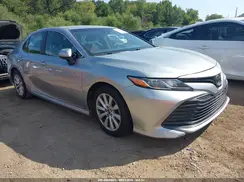 4T1B11HK8JU151031 2018 TOYOTA CAMRY