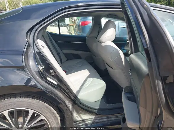 4T1B11HK8JU155614 2018 TOYOTA CAMRY - Image 8
