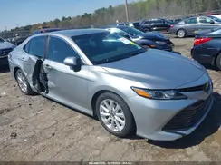 4T1B11HK8JU155841 2018 TOYOTA CAMRY