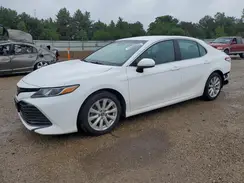 4T1B11HK8JU155922 2018 TOYOTA CAMRY