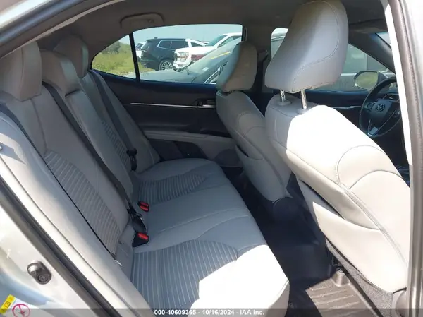 4T1B11HK8JU155953 2018 TOYOTA CAMRY - Image 8