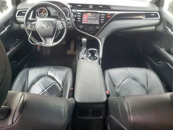4T1B11HK8JU501614 2018 TOYOTA CAMRY - Image 8