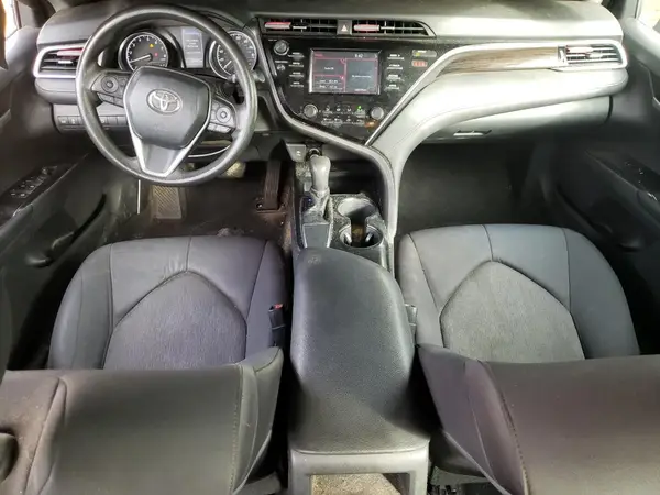 4T1B11HK8JU503279 2018 TOYOTA CAMRY - Image 8