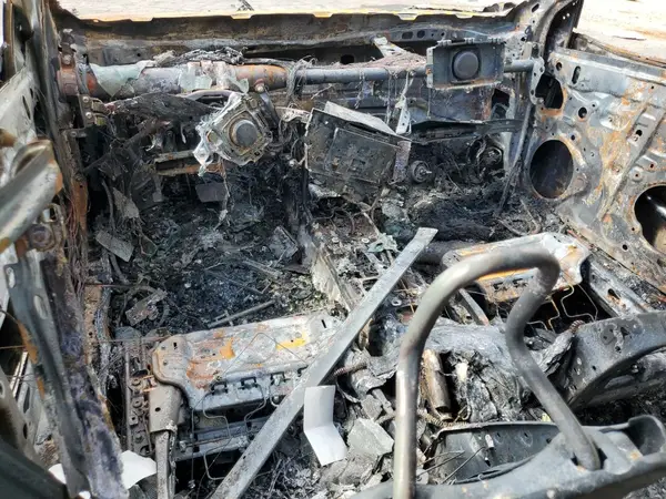 4T1B11HK8JU506635 2018 TOYOTA CAMRY - Image 8