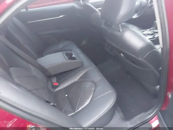 4T1B11HK8JU510538 2018 TOYOTA CAMRY - Image 8