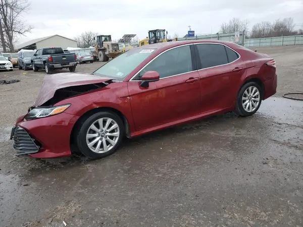 4T1B11HK8JU512354 2018 TOYOTA CAMRY - Image 1