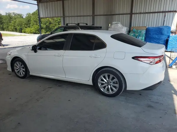 4T1B11HK8JU512953 2018 TOYOTA CAMRY - Image 2