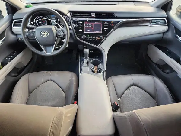 4T1B11HK8JU514282 2018 TOYOTA CAMRY - Image 8
