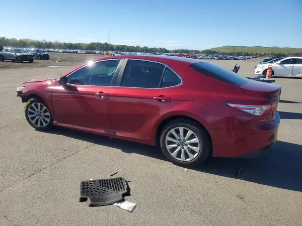 4T1B11HK8JU514766 2018 TOYOTA CAMRY - Image 2