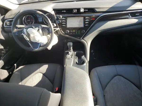 4T1B11HK8JU515321 2018 TOYOTA CAMRY - Image 8