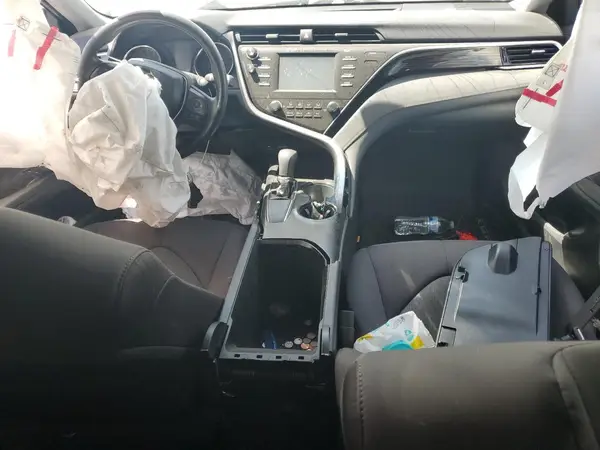 4T1B11HK8JU516520 2018 TOYOTA CAMRY - Image 8
