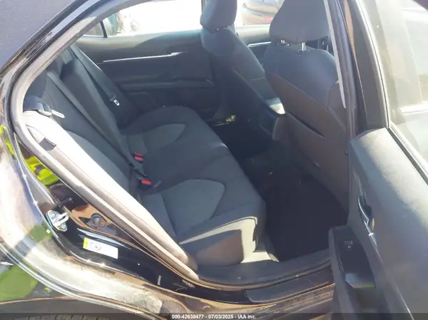 4T1B11HK8JU518185 2018 TOYOTA CAMRY - Image 8