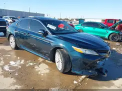 4T1B11HK8JU518252 2018 TOYOTA CAMRY