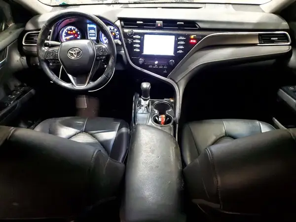 4T1B11HK8JU519255 2018 TOYOTA CAMRY - Image 8