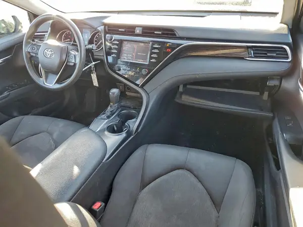 4T1B11HK8JU521233 2018 TOYOTA CAMRY - Image 8