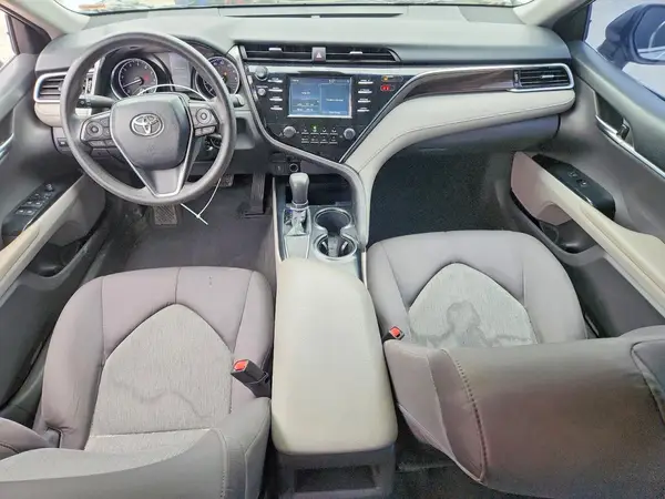 4T1B11HK8JU523354 2018 TOYOTA CAMRY - Image 8