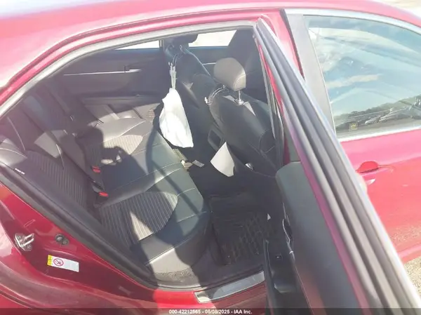 4T1B11HK8JU523547 2018 TOYOTA CAMRY - Image 8