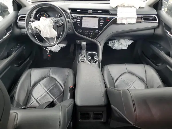 4T1B11HK8JU524486 2018 TOYOTA CAMRY - Image 8