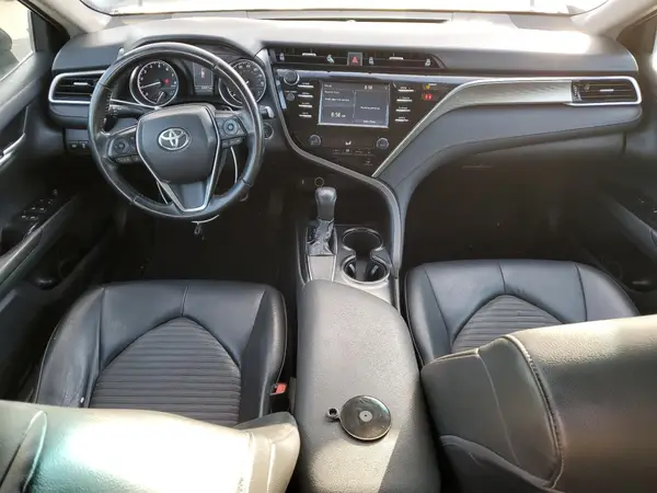 4T1B11HK8JU527873 2018 TOYOTA CAMRY - Image 8
