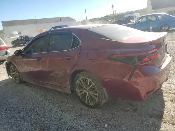 4T1B11HK8JU528005 2018 TOYOTA CAMRY - Image 2