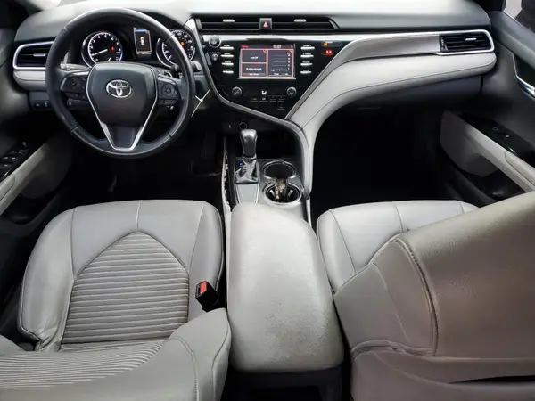 4T1B11HK8JU529770 2018 TOYOTA CAMRY - Image 8