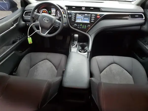 4T1B11HK8JU532281 2018 TOYOTA CAMRY - Image 8