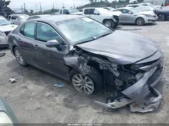 4T1B11HK8JU537044 2018 TOYOTA CAMRY