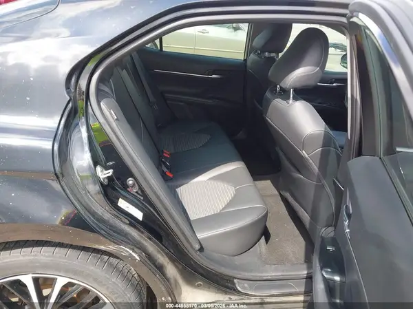 4T1B11HK8JU540381 2018 TOYOTA CAMRY - Image 8